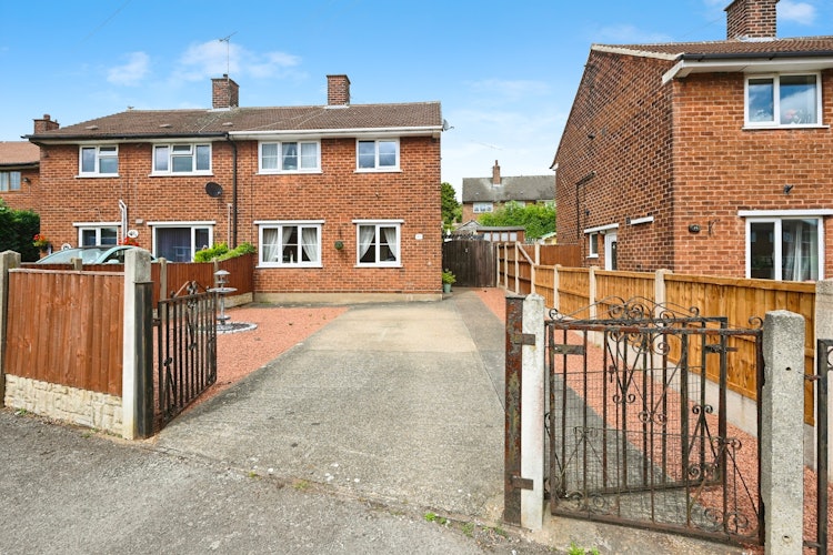 3 bedroom semi-detached house
