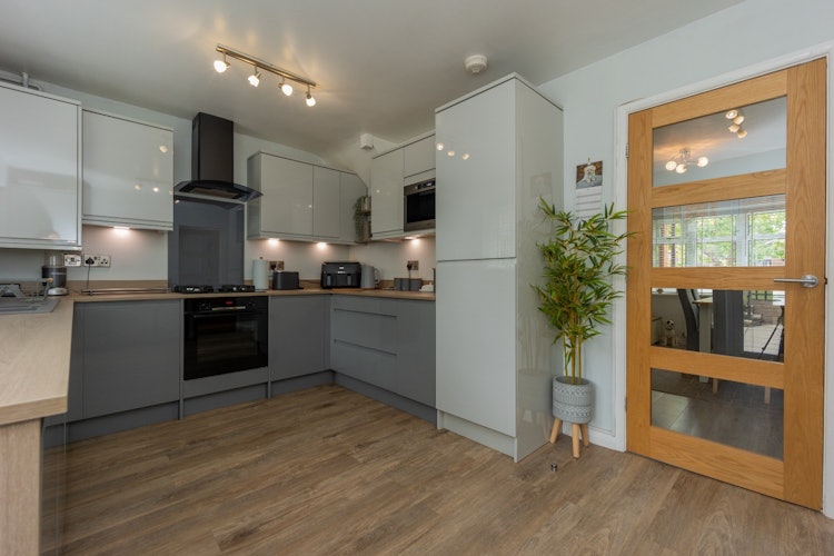 4 bedroom town house
