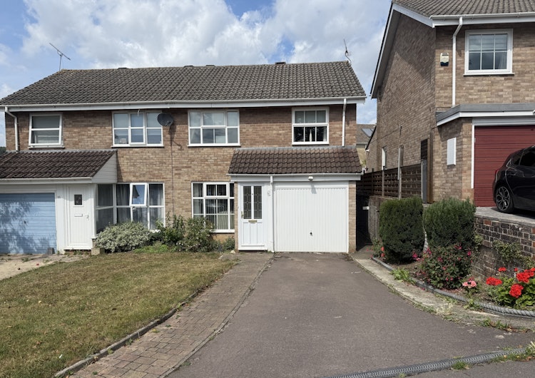 3 bedroom semi-detached house