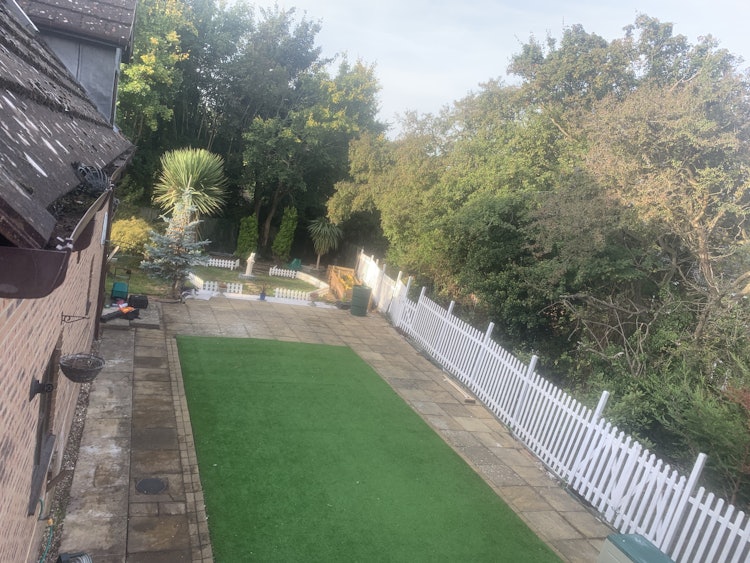 4 bedroom semi-detached house