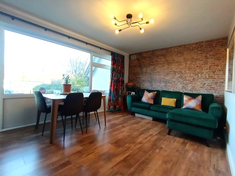 2 bedroom ground floor flat