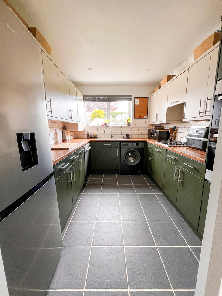 2 bedroom flat
