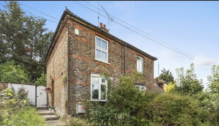 2 bedroom semi-detached house