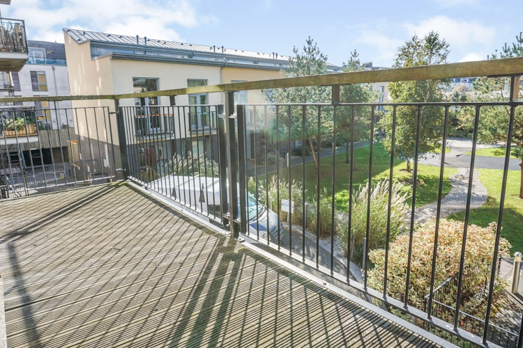 2 bedroom flat