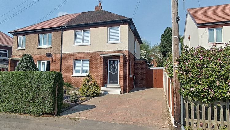 3 bedroom semi-detached house