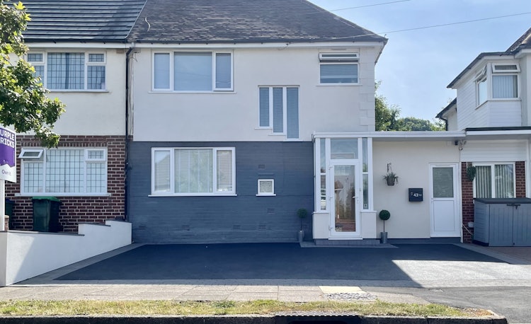 3 bedroom semi-detached house