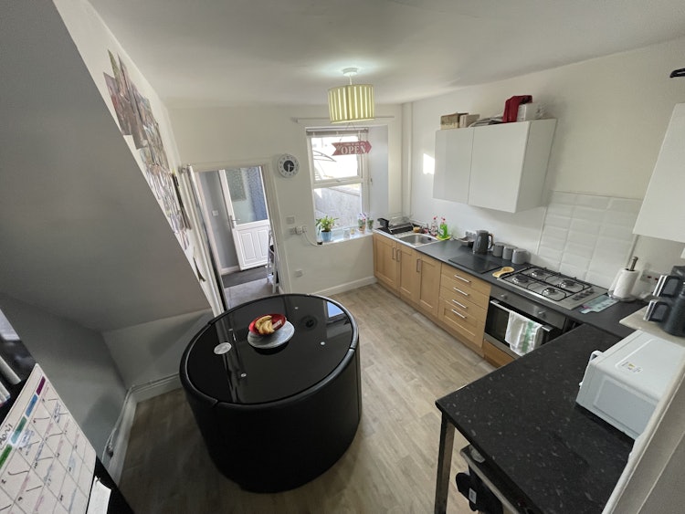 2 bedroom end of terrace house