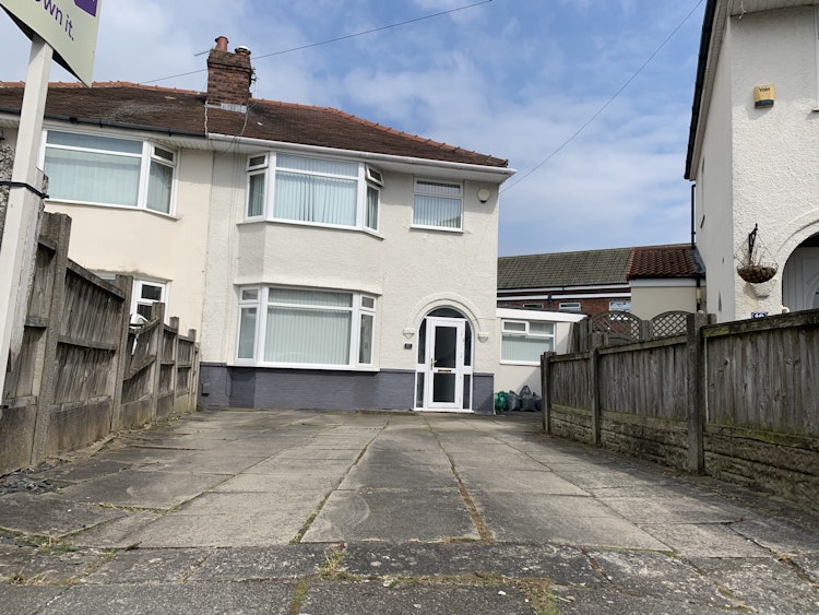 3 bedroom semi-detached house