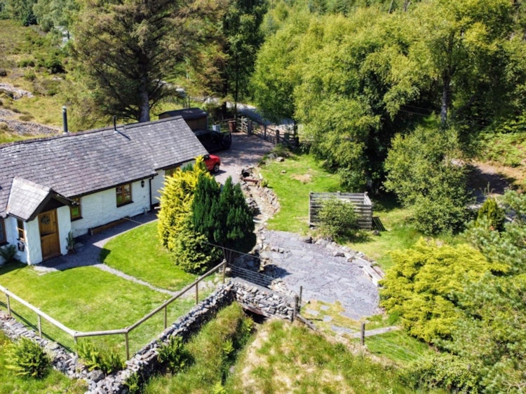 2 bedroom cottage