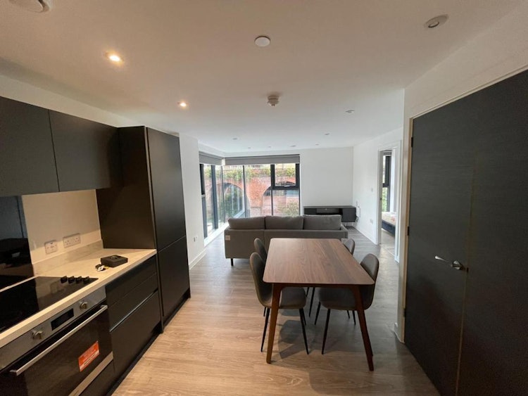 2 bedroom apartment