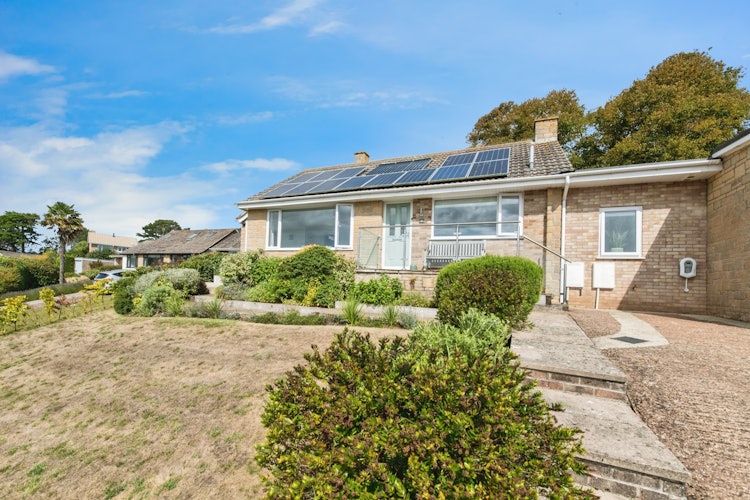 3 bedroom semi-detached bungalow