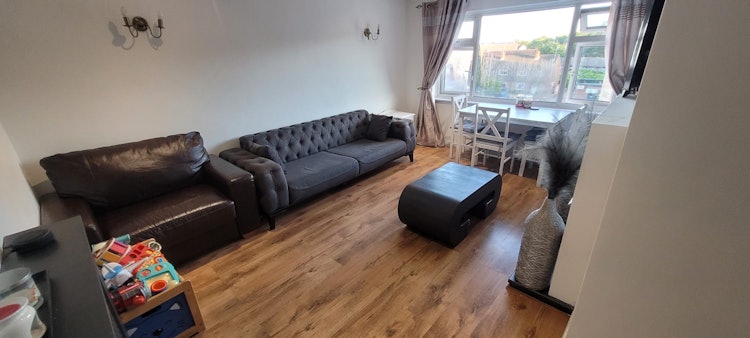 3 bedroom flat