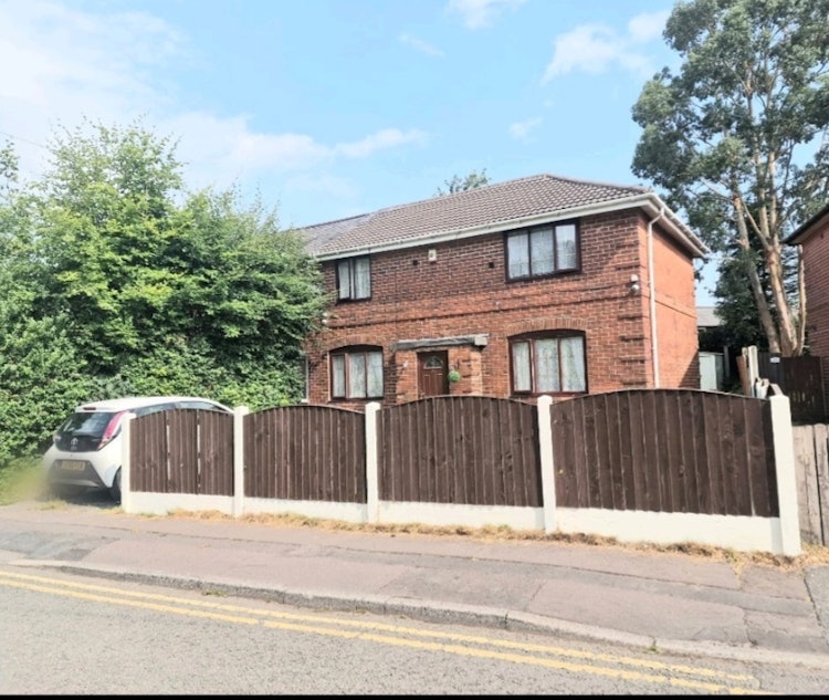 3 bedroom semi-detached house