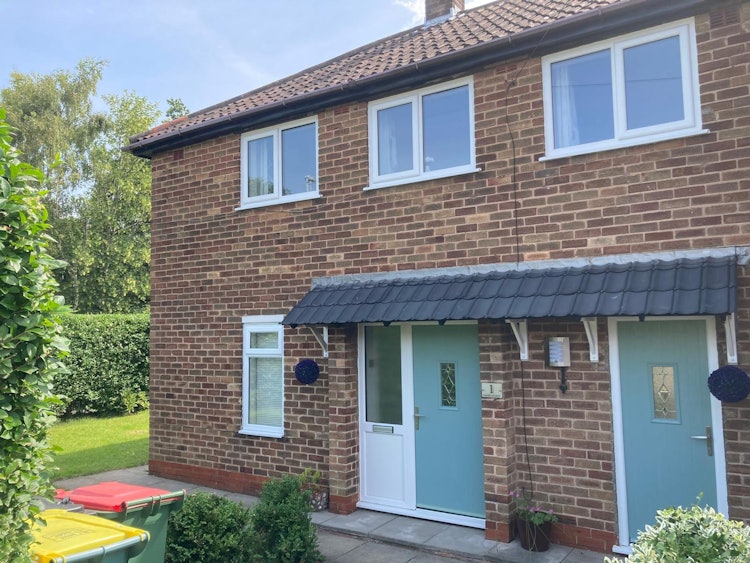 3 bedroom semi-detached house