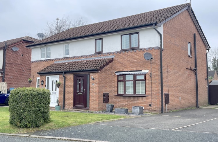 3 bedroom semi-detached house