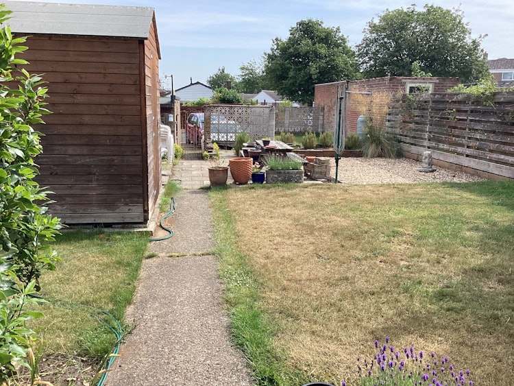 3 bedroom semi-detached house