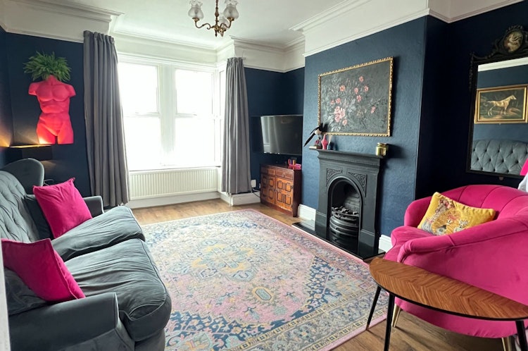 4 bedroom terraced house