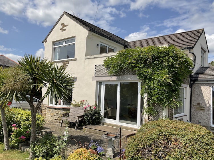 4 bedroom detached house
