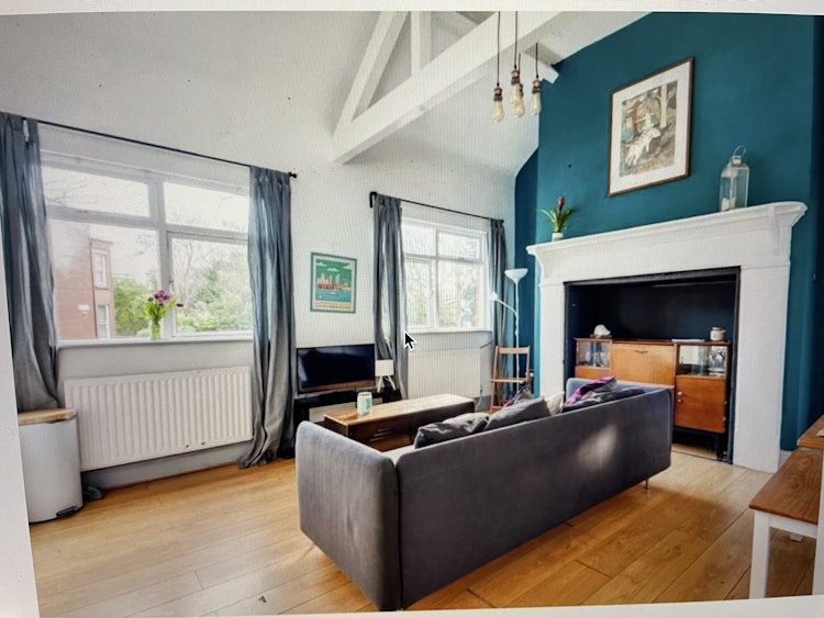 2 bedroom flat