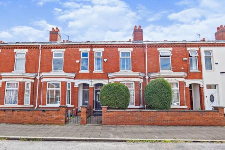 3 bedroom terraced house