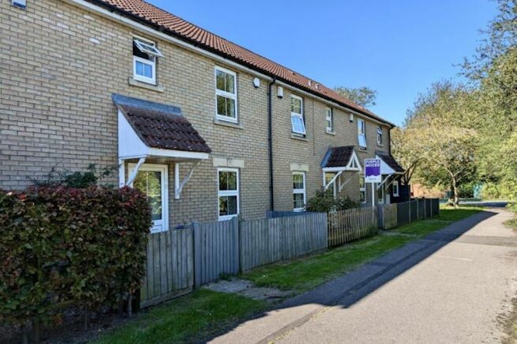 3 bedroom terraced house