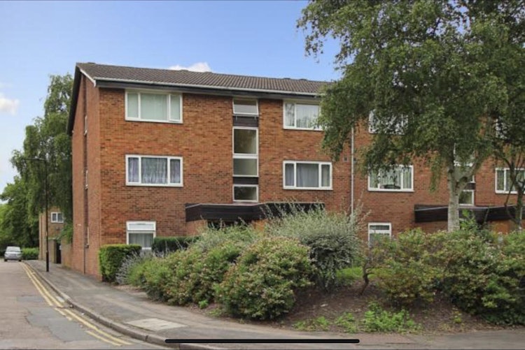 1 bedroom ground floor flat
