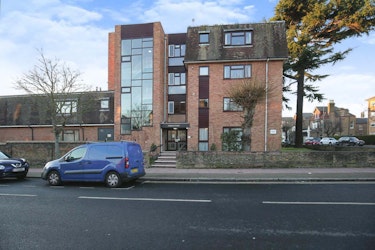 Image for 2a Crescent Road, beckenham
