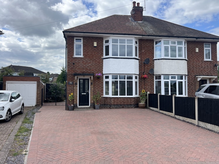 3 bedroom semi-detached house