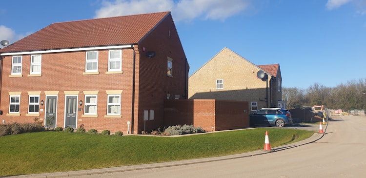 3 bedroom semi-detached house