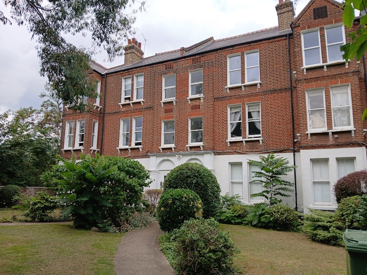 3 bedroom flat
