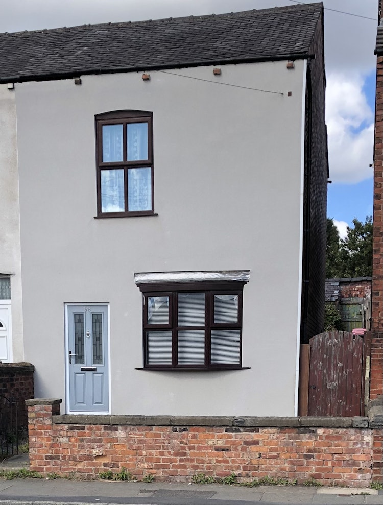 2 bedroom end of terrace house
