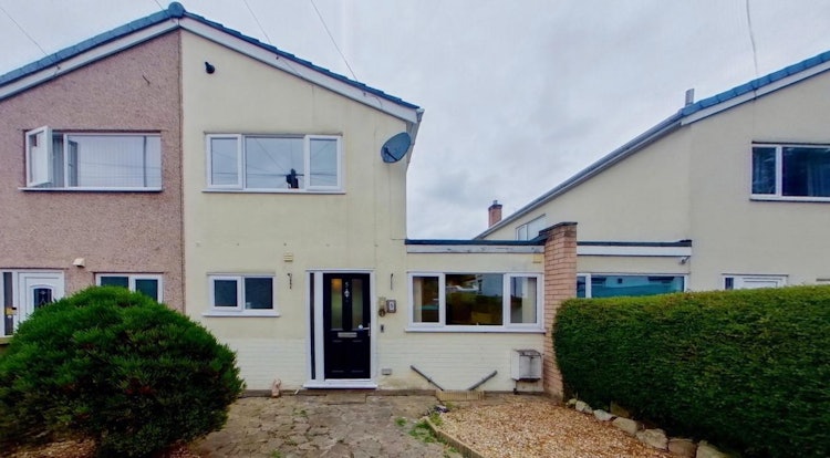 3 bedroom semi-detached house