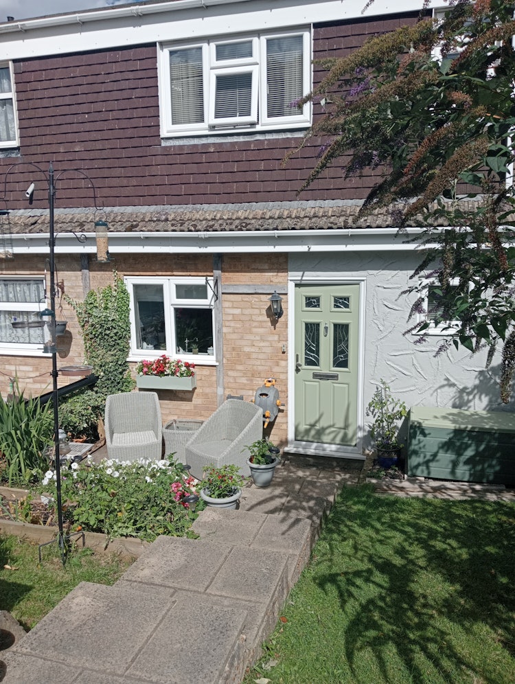 3 bedroom semi-detached house