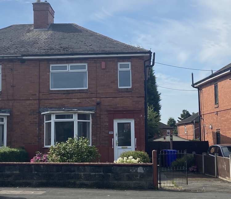 3 bedroom semi-detached house