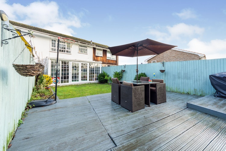 3 bedroom terraced house