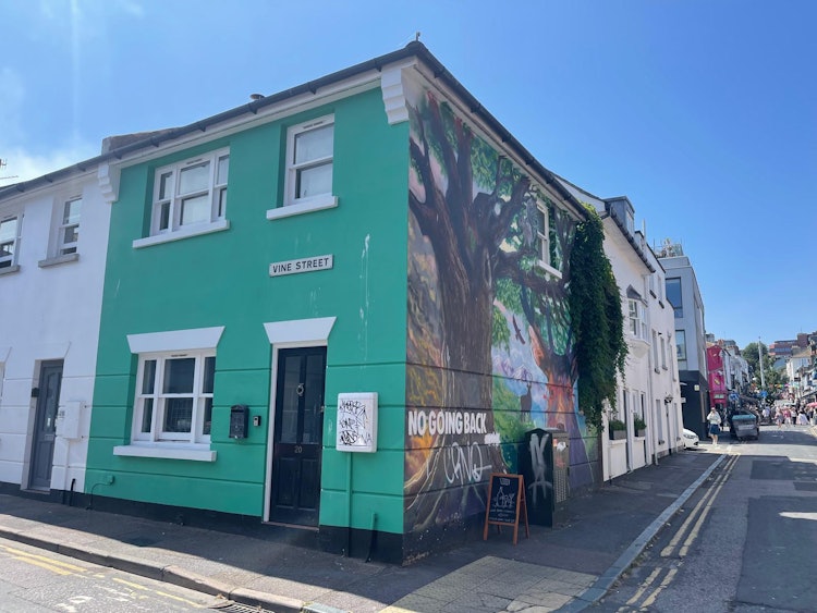 2 bedroom end of terrace house