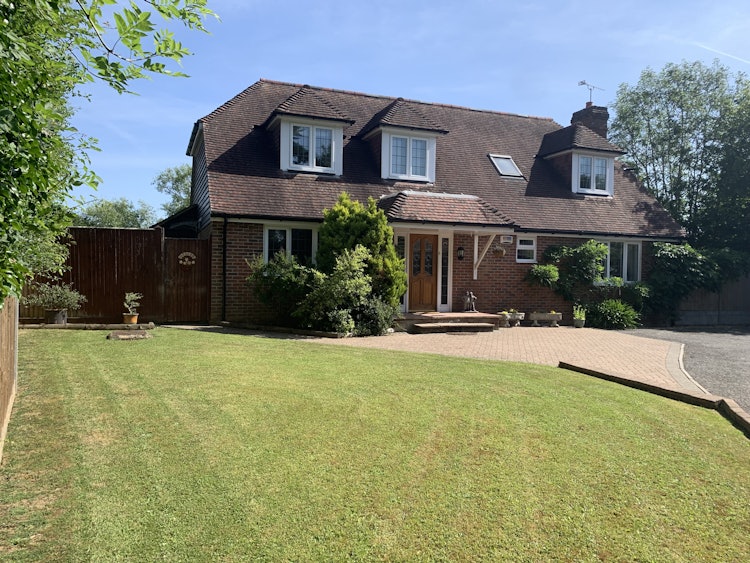 4 bedroom detached house