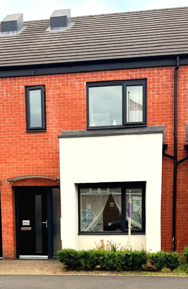 2 bedroom terraced house