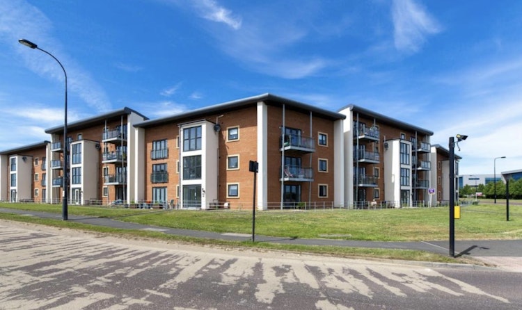 2 bedroom ground floor flat