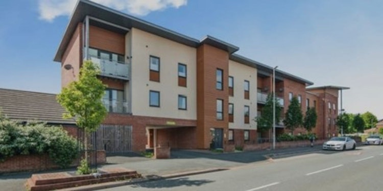 2 bedroom flat