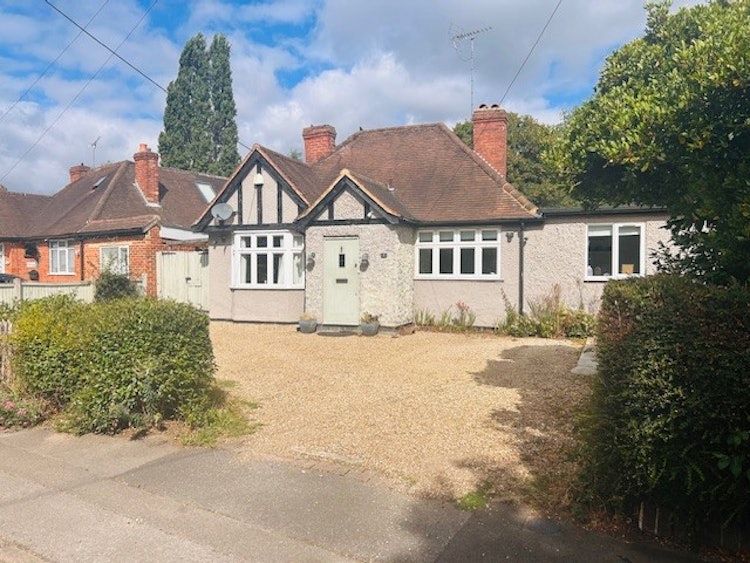 3 bedroom detached bungalow