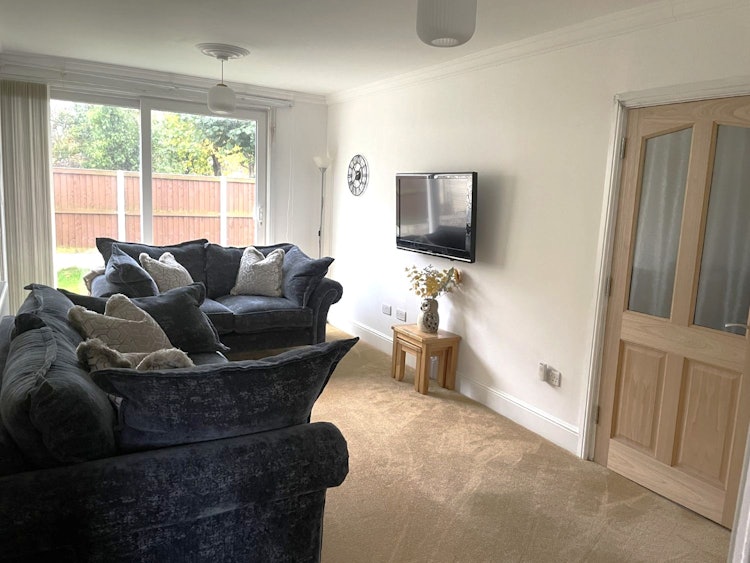 3 bedroom terraced bungalow