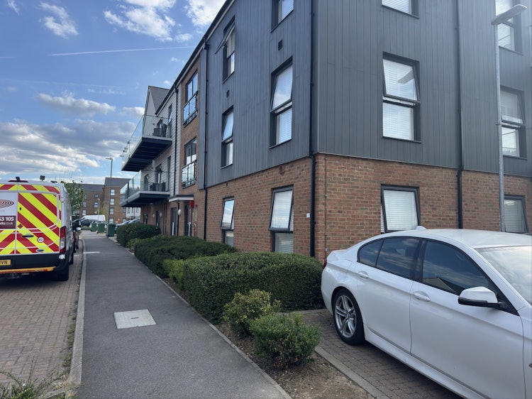 1 bedroom flat