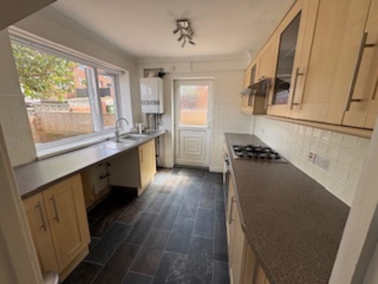 3 bedroom semi-detached house