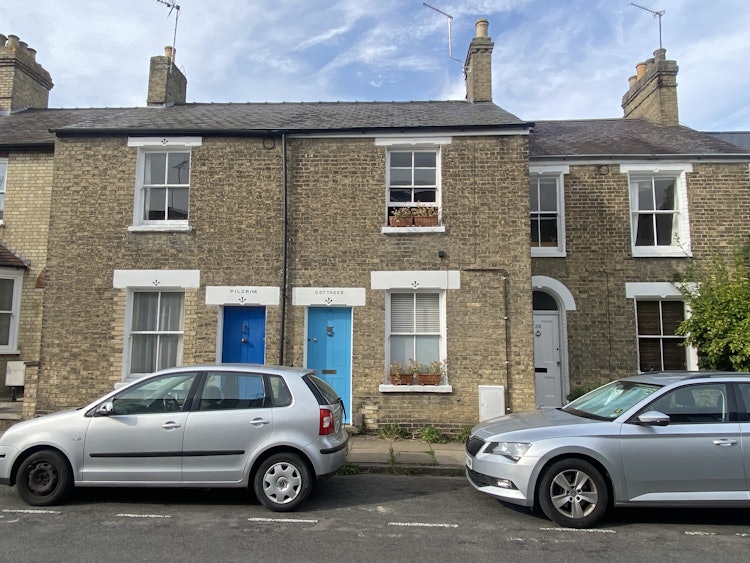 2 bedroom terraced house