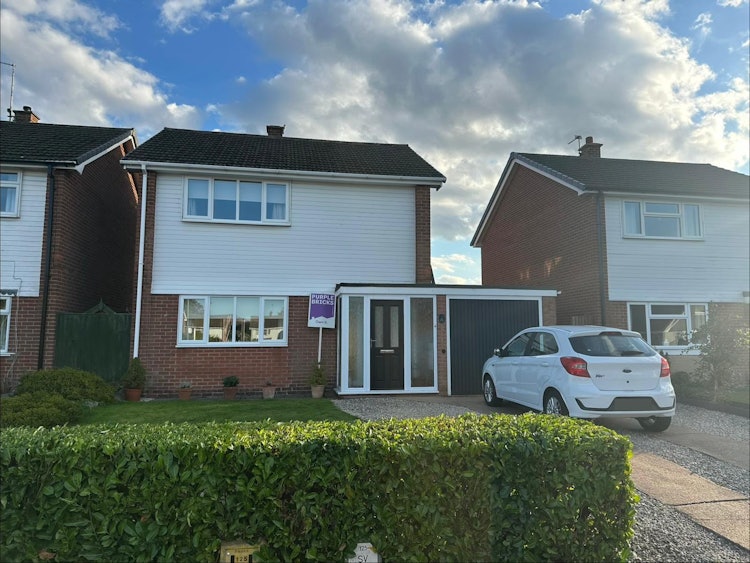 3 bedroom detached house