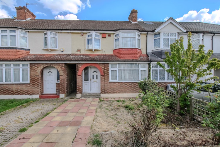 3 bedroom terraced house