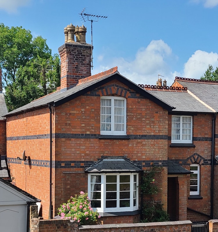 3 bedroom semi-detached house