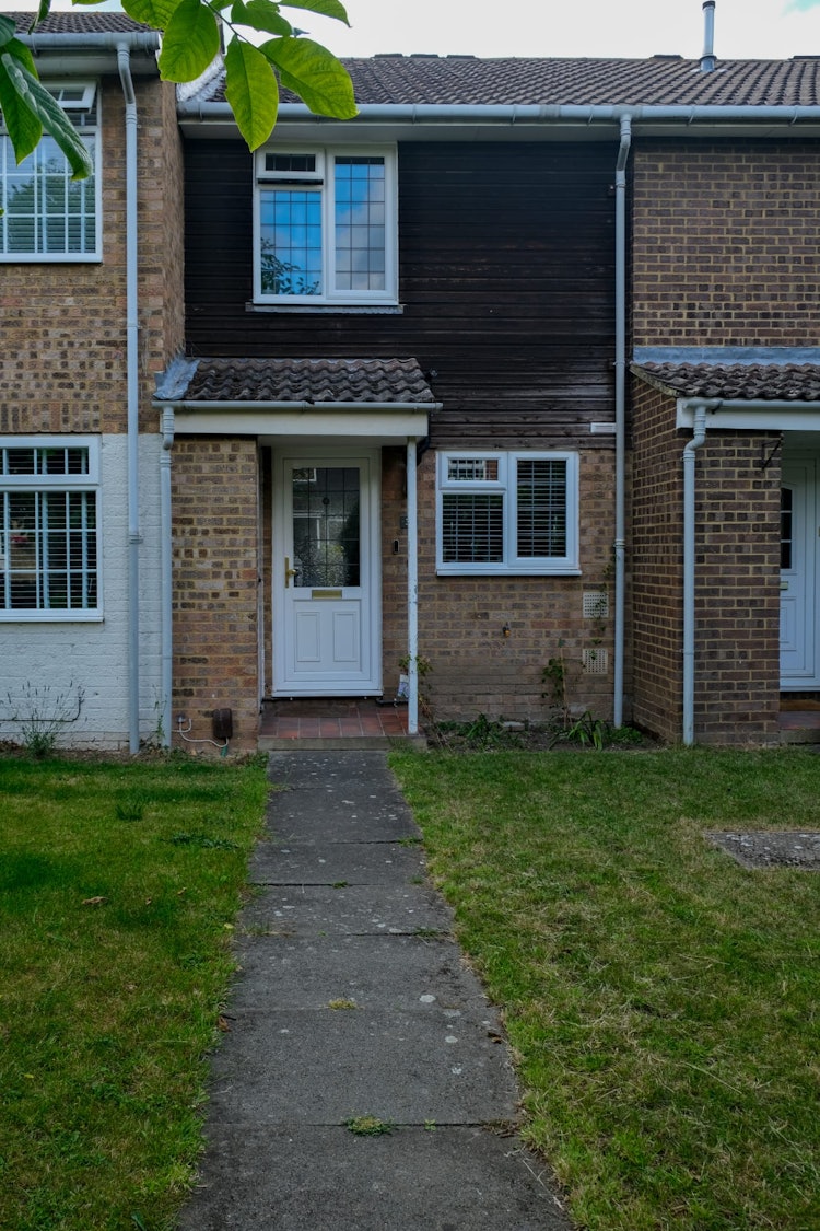 2 bedroom terraced house