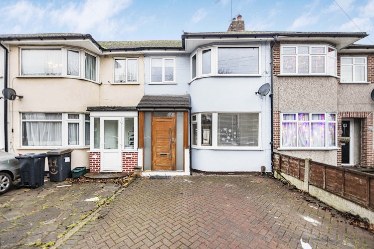 3 bedroom terraced house